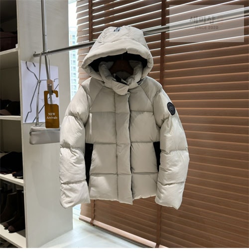 Canada Goose 캐나다구스 정션 클래식 파카 새틴 의류 17번 이미지