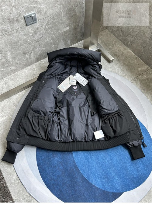 Canada Goose 캐나다구스 패러다임 칠리왁 봄버 자켓 의류 13번 이미지