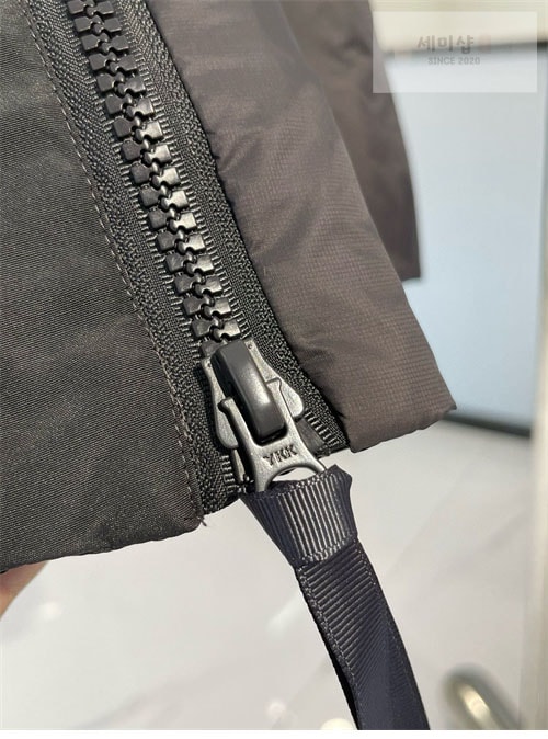 Canada Goose 캐나다구스 페러다임 엑스페디션 다운 패딩 파카 의류 13번 이미지