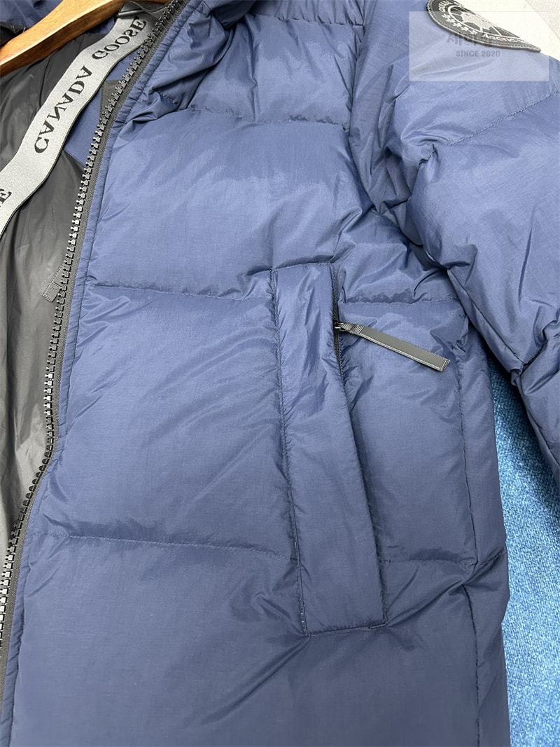Canada Goose 캐나다구스 Crofton 크로프톤 푸퍼 자켓 블루 의류 8번 이미지