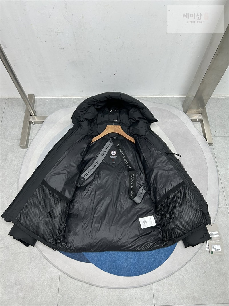 Canada Goose 캐나다구스 Crofton 크로프톤 푸퍼 자켓 블루 의류 11번 이미지