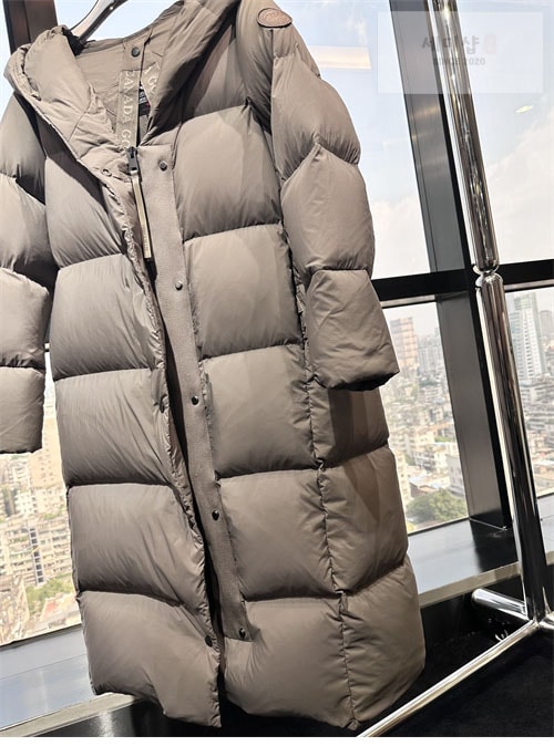Canada Goose 캐나다구스 Rhoda 다운 패딩 코트 의류 15번 이미지