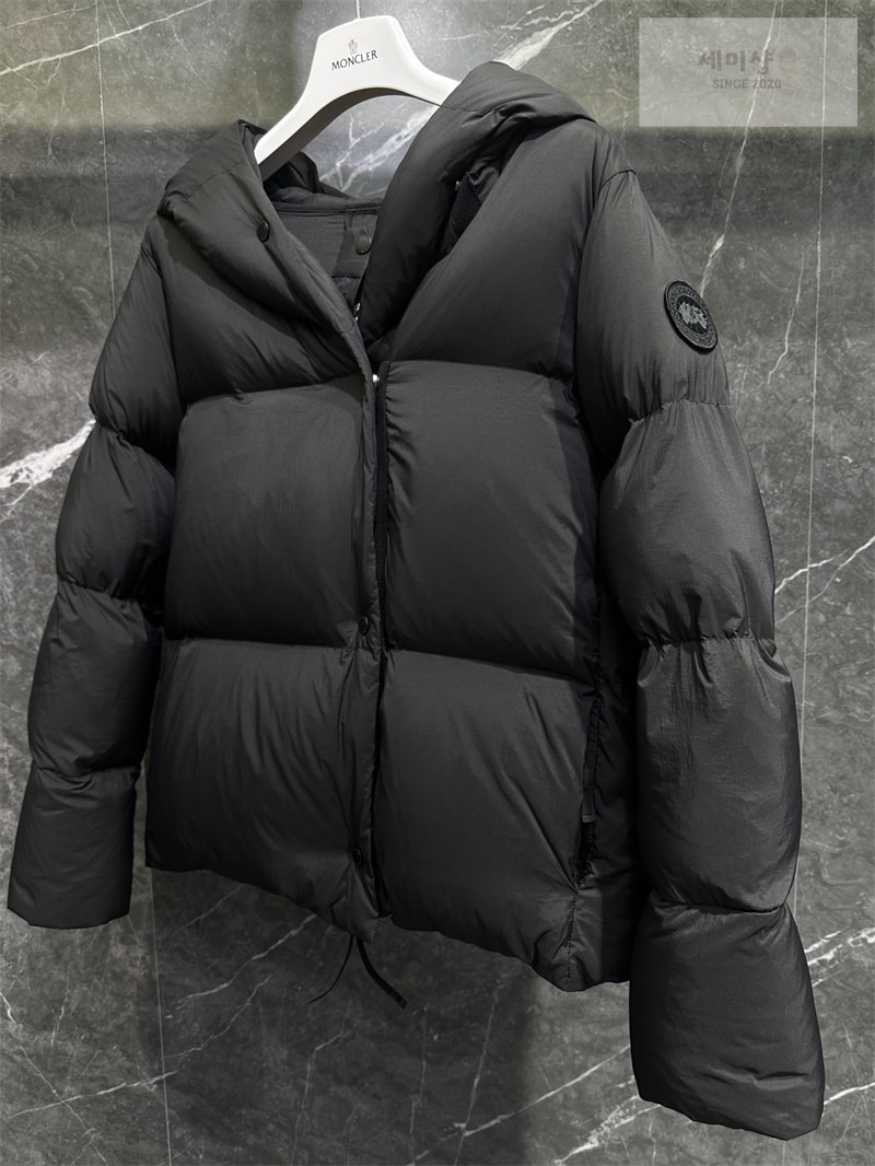 Canada Goose 캐나다구스 Rhoda 로다 숏 다운 패딩 자켓 연그레이 의류 12번 이미지