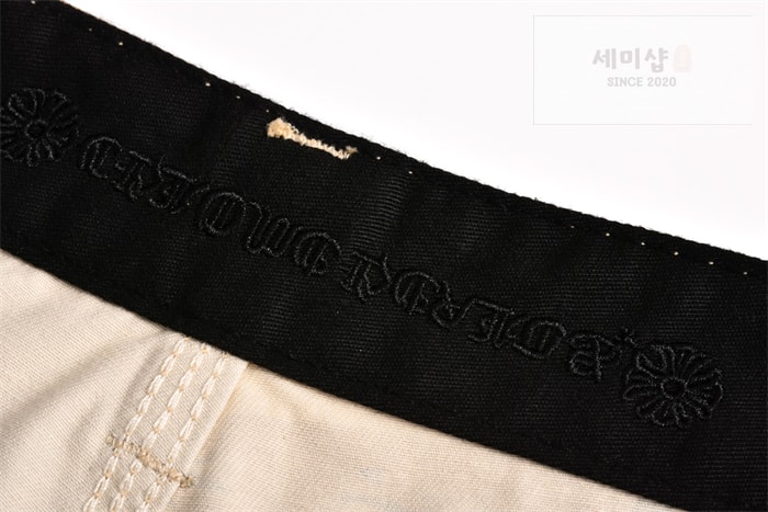 Chrome Hearts 크롬하츠 매티 보이 섹스 레코드 카펜터 숏 팬츠 우드랜드 카모 1# 의류 17번 이미지
