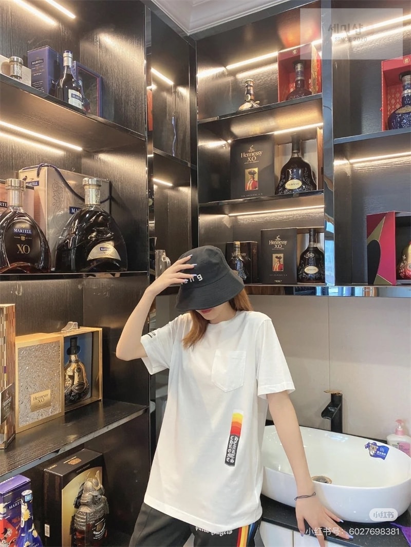 Chrome Hearts 크롬하츠 헐리우드 그라데이션 로고 반팔 티셔츠 블랙 의류 4번 이미지