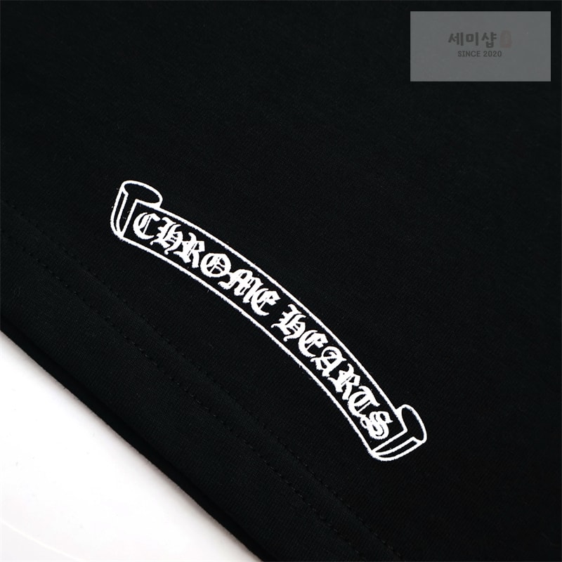 Chrome Hearts 크롬하츠 33 홀스슈 로고 롱 슬리브 티셔츠 의류 8번 이미지