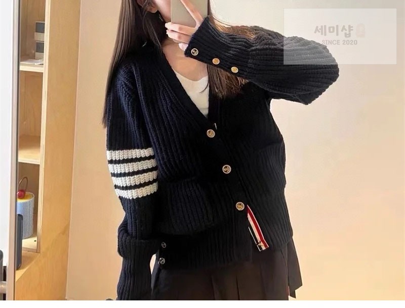 Thom Browne 톰브라운 가먼트 다이드 사선완장 케이블 가디건 네이비 의류 4번 이미지