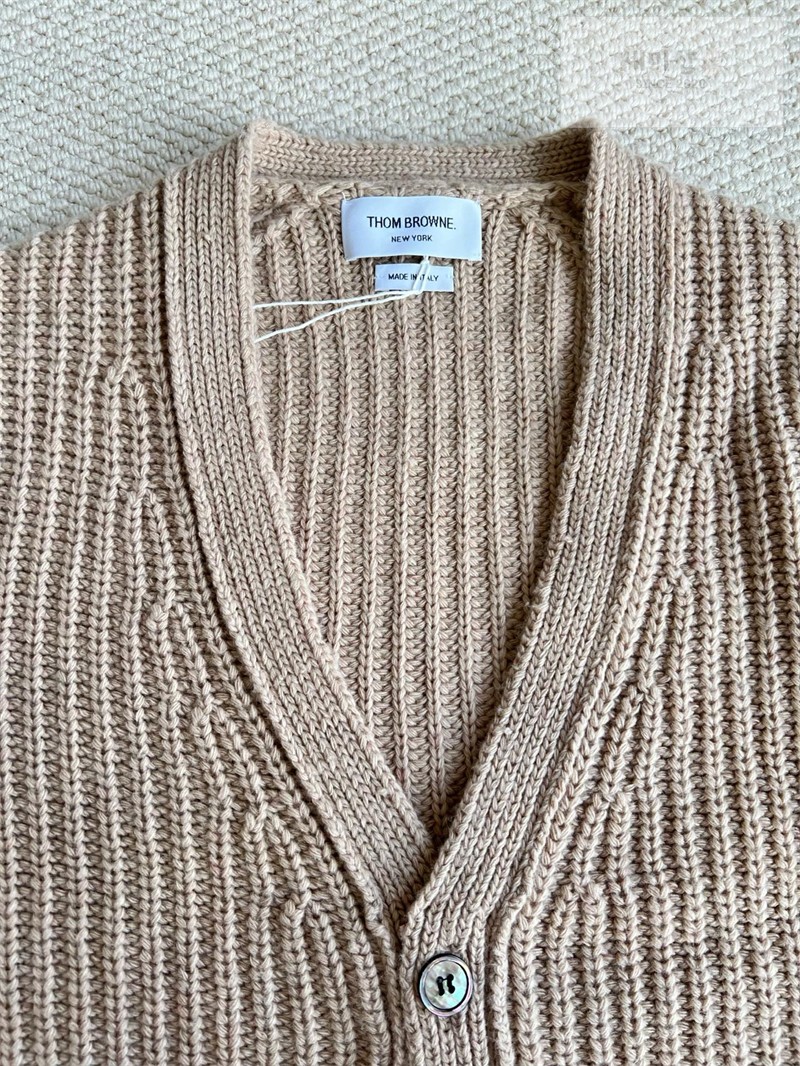 Thom Browne 톰브라운 가먼트 다이드 사선완장 케이블 가디건 네이비 의류 18번 이미지