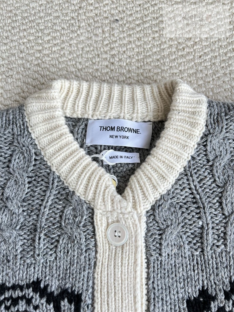 Thom Browne 톰브라운 로즈 인타르시아 케이블 니트 가디건 그레이 의류 26번 이미지