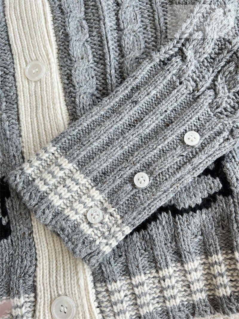 Thom Browne 톰브라운 로즈 인타르시아 케이블 니트 가디건 그레이 의류 29번 이미지