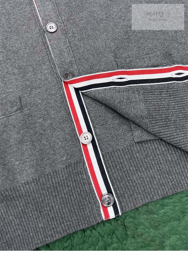 Thom Browne 톰브라운 밀라노 스티치 암밴드 가디건 네이비 의류 8번 이미지