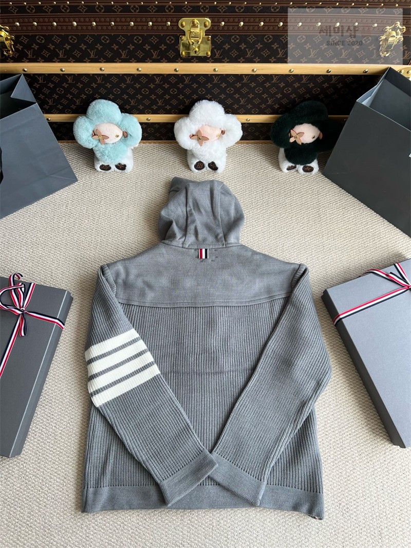 Thom Browne 톰브라운 보일드 울 더플 후드 자켓 네이비 의류 16번 이미지