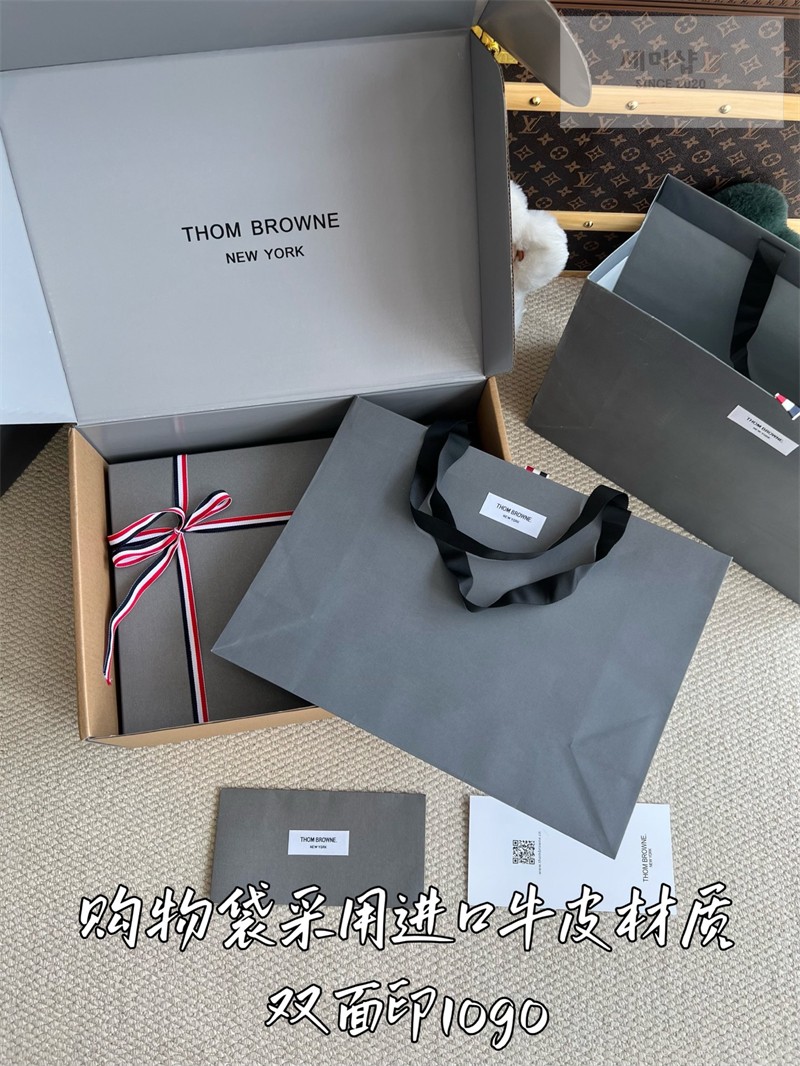 Thom Browne 톰브라운 보일드 울 더플 후드 자켓 네이비 의류 34번 이미지
