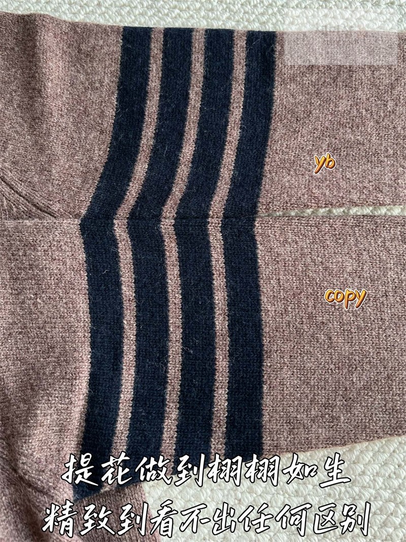 Thom Browne 톰브라운 사선완장 셰틀랜드 울 래글런 브이넥 가디건 화이트 의류 11번 이미지