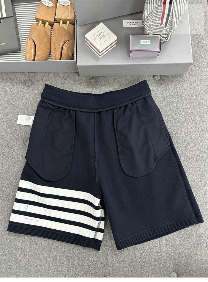 Thom Browne 톰브라운 사선완장 와플 반팔 폴로 셔츠&스웨트 반바지 네이비 의류 16번 이미지