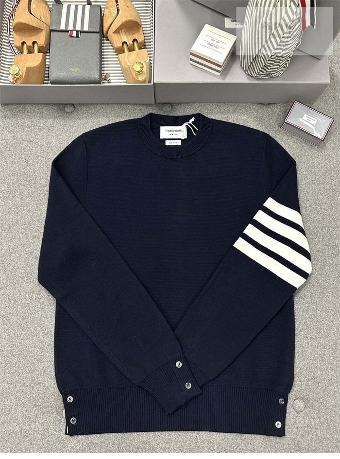 Thom Browne 톰브라운 사선완장 클래식 크루넥 맨투맨 레플리카 26번 이미지 - 의류 | 세미샵 레플리카 사이트