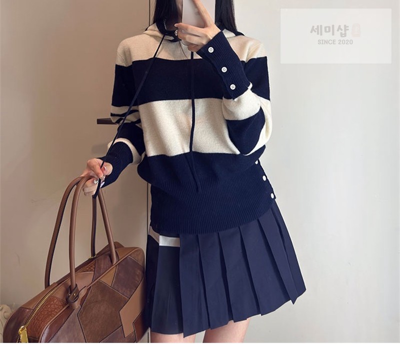 Thom Browne 톰브라운 사선완장 4-Bar 럭비 스트라이프 니트 후디 네이비 의류 5번 이미지