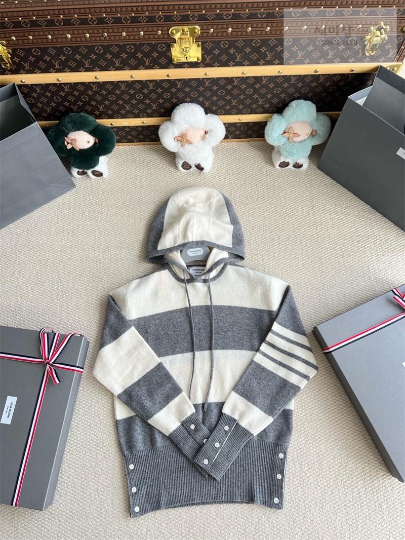 Thom Browne 톰브라운 사선완장 4-Bar 럭비 스트라이프 니트 후디 네이비 의류 25번 이미지