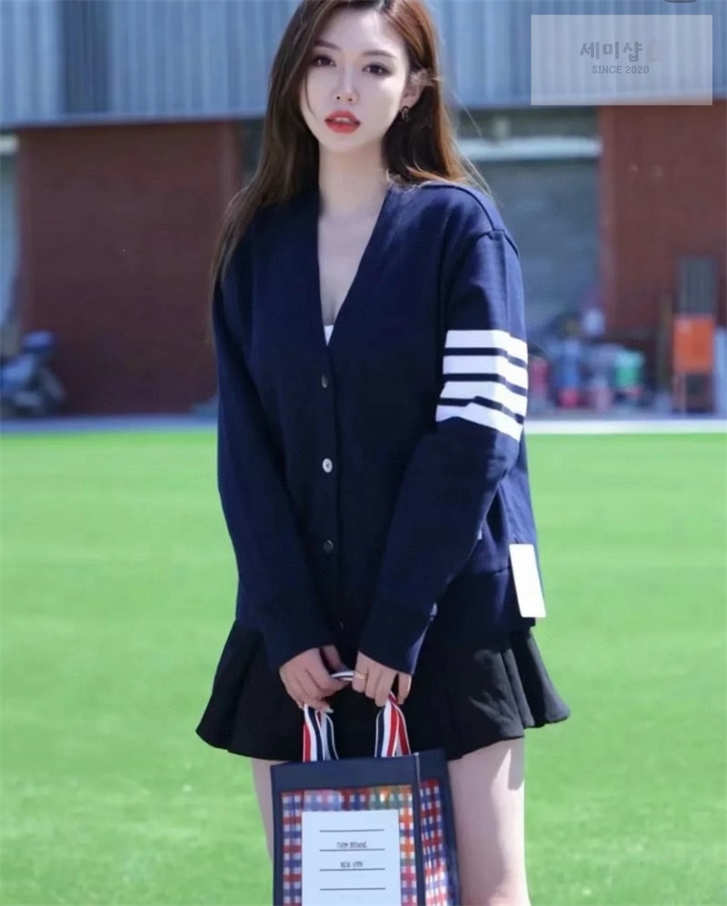 Thom Browne 톰브라운 사선완장 4-Bar 루프백 저지 v넥 가디건 의류 7번 이미지