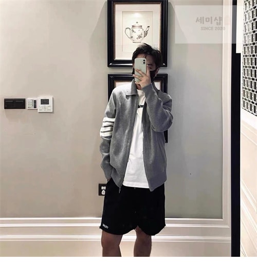 Thom Browne 톰브라운 사선완장 4-Bar 메리노 울 니트 카라 집업 의류 22번 이미지