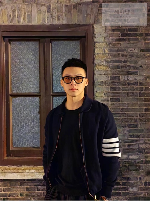 Thom Browne 톰브라운 사선완장 4-Bar 메리노 울 니트 카라 집업 의류 25번 이미지