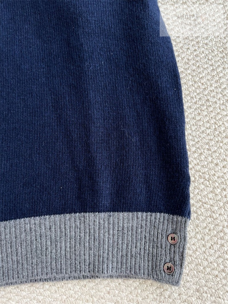 Thom Browne 톰브라운 사선완장 4-Bar 모크넥 울 스웨터 네이비 의류 30번 이미지