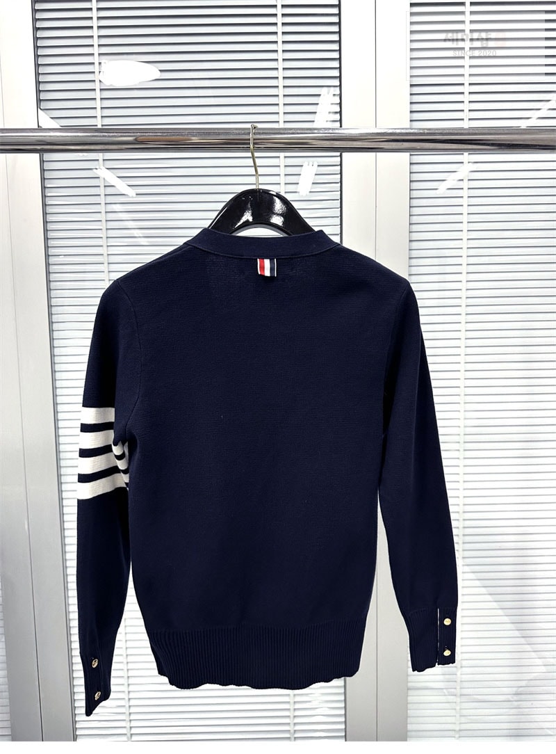 Thom Browne 톰브라운 사선완장 4-Bar 밀라노 스티치 클래식 가디건 레플리카 19번 이미지 - 의류 | 세미샵 레플리카 사이트