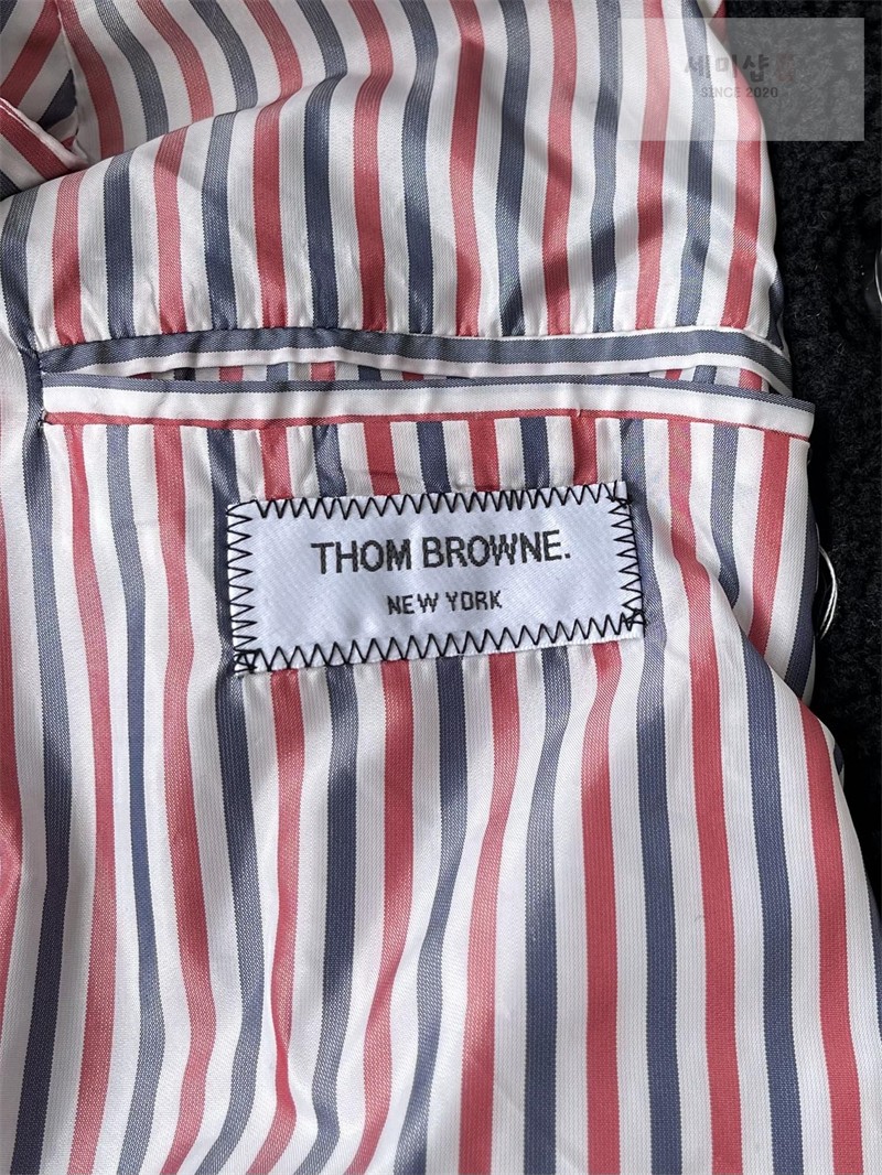 Thom Browne 톰브라운 사선완장 4-Bar 시어링 클래식 피코트 블랙 의류 21번 이미지