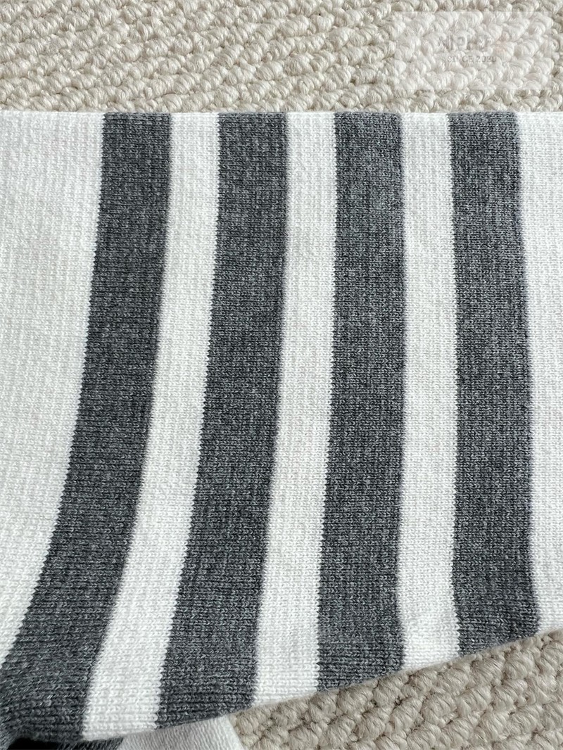 Thom Browne 톰브라운 사선완장 4-Bar 앵커 자카드 봄버 자켓 네이비 의류 27번 이미지