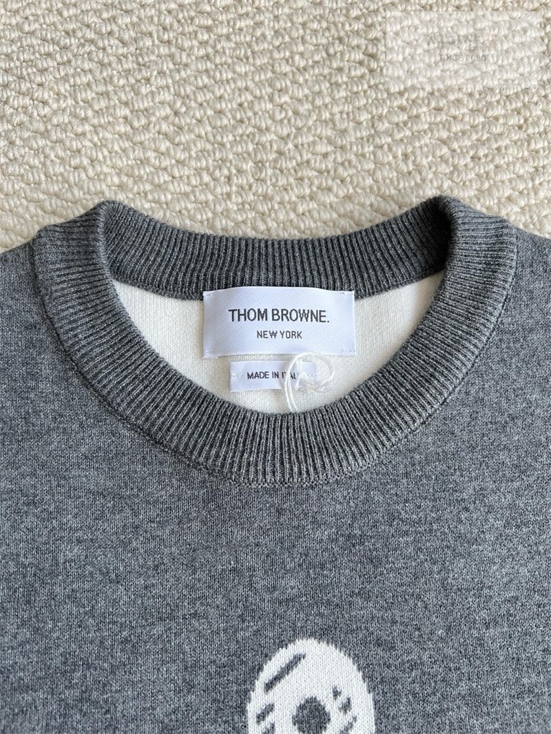 Thom Browne 톰브라운 사선완장 4-Bar 앵커 자카드 크루넥 풀오버 네이비 의류 27번 이미지