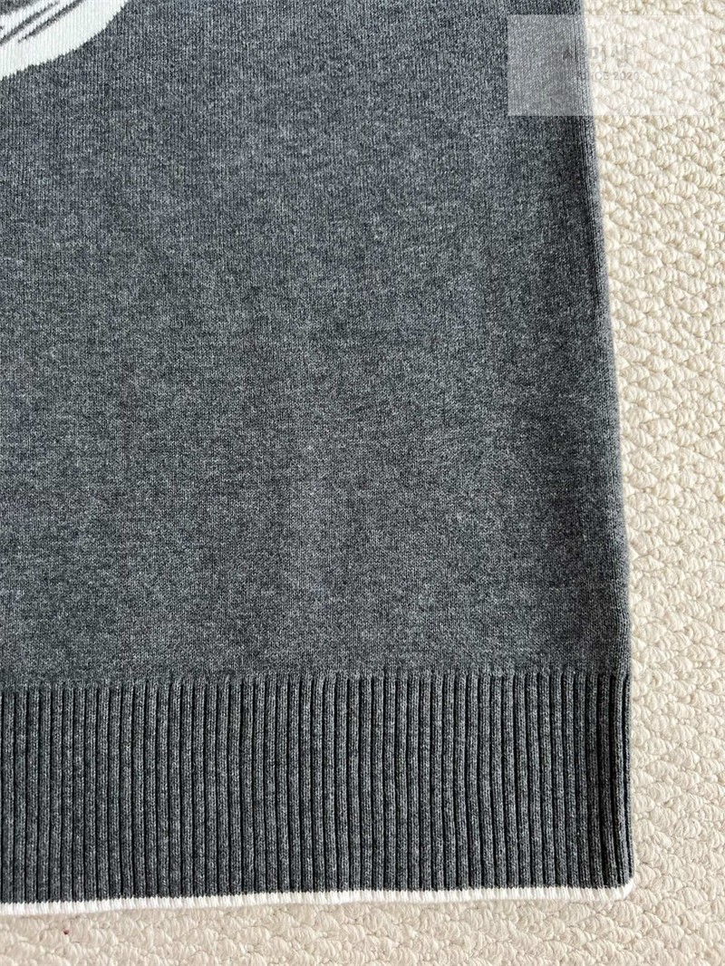 Thom Browne 톰브라운 사선완장 4-Bar 앵커 자카드 크루넥 풀오버 네이비 의류 31번 이미지