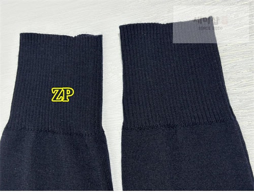 Thom Browne 톰브라운 사선완장 4-Bar 여성용 울 가디건 의류 5번 이미지
