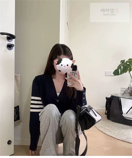 Thom Browne 톰브라운 사선완장 4-Bar 여성용 울 가디건 의류 24번 이미지