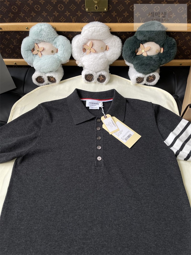 Thom Browne 톰브라운 사선완장 4-Bar 울 저지 폴로 셔츠 & 팬츠 세트 다크 그레이 의류 16번 이미지
