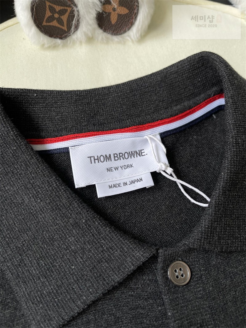 Thom Browne 톰브라운 사선완장 4-Bar 울 저지 폴로 셔츠 & 팬츠 세트 다크 그레이 의류 19번 이미지