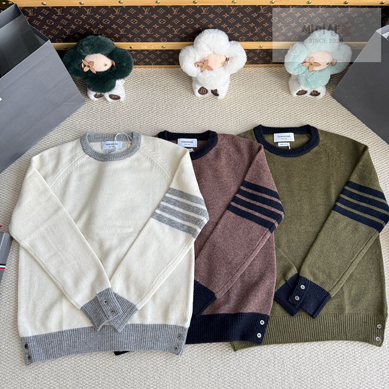 Thom Browne 톰브라운 사선완장 4-Bar 울 크루넥 스웨터 그린 의류 1번 이미지