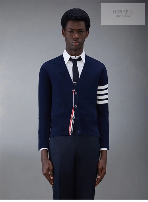 Thom Browne 톰브라운 사선완장 4-Bar 캐시미어 크롭 v넥 가디건 의류 2번 이미지