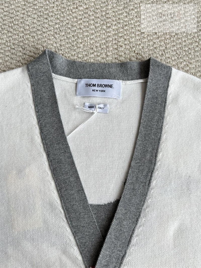 Thom Browne 톰브라운 사선완장 4-Bar 코튼 릴랙스 헥터 브이넥 가디건 네이비 의류 17번 이미지