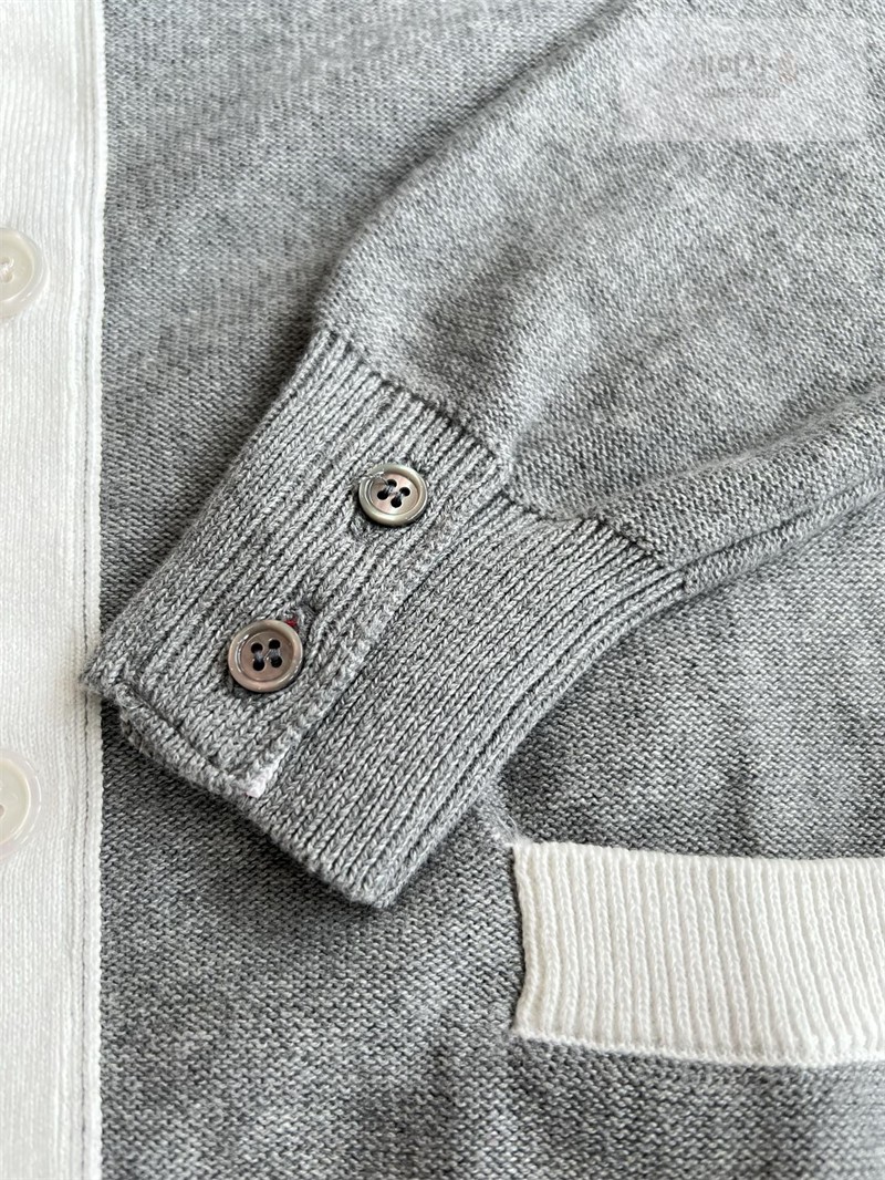 Thom Browne 톰브라운 사선완장 4-Bar 코튼 릴랙스 헥터 브이넥 가디건 네이비 의류 29번 이미지
