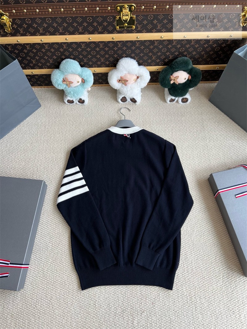 Thom Browne 톰브라운 사선완장 4-Bar 코튼 헥터 풀오버 네이비 의류 17번 이미지
