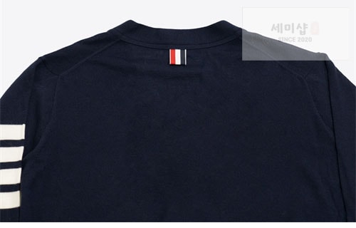 Thom Browne 톰브라운 사선완장 4-Bar 클래식 가디건 레플리카 4번 이미지 - 의류 | 세미샵 레플리카 사이트