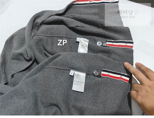 Thom Browne 톰브라운 사선완장 4-Bar 클래식 울 가디건 의류 19번 이미지
