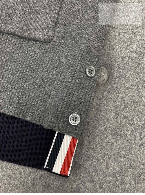 Thom Browne 톰브라운 사선완장 4-Bar 하프 가디건 레플리카 19번 이미지 - 의류 | 세미샵 레플리카 사이트