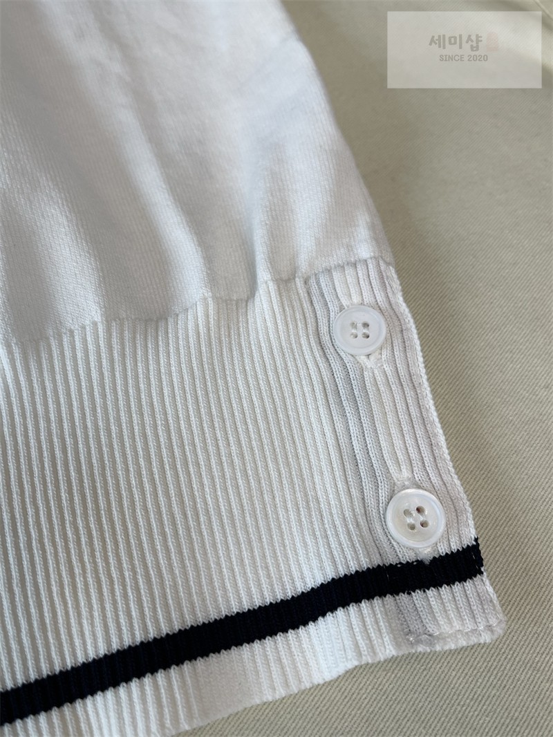 Thom Browne 톰브라운 사선 스트라이프 V넥 니트 베스트 네이비 의류 29번 이미지