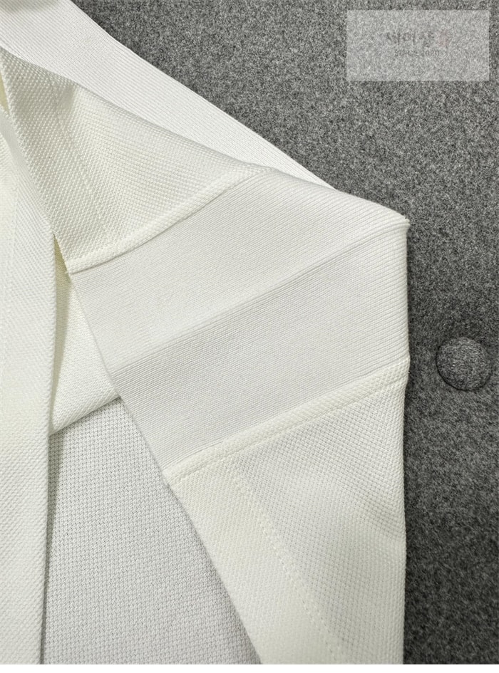 Thom Browne 톰브라운 삼선 스트라이프 반팔 티셔츠 레플리카 15번 이미지 - 의류 | 세미샵 레플리카 사이트