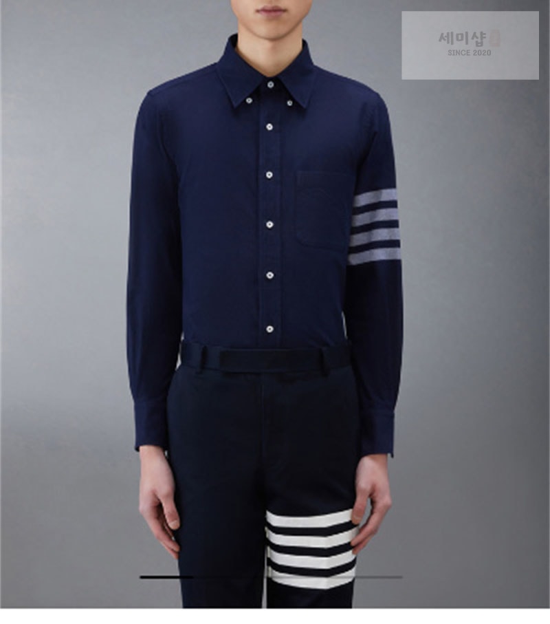 Thom Browne 톰브라운 솔리드 플란넬 셔팅 사선완장 4-Bar 네임택 스트레이트 셔츠 의류 1번 이미지