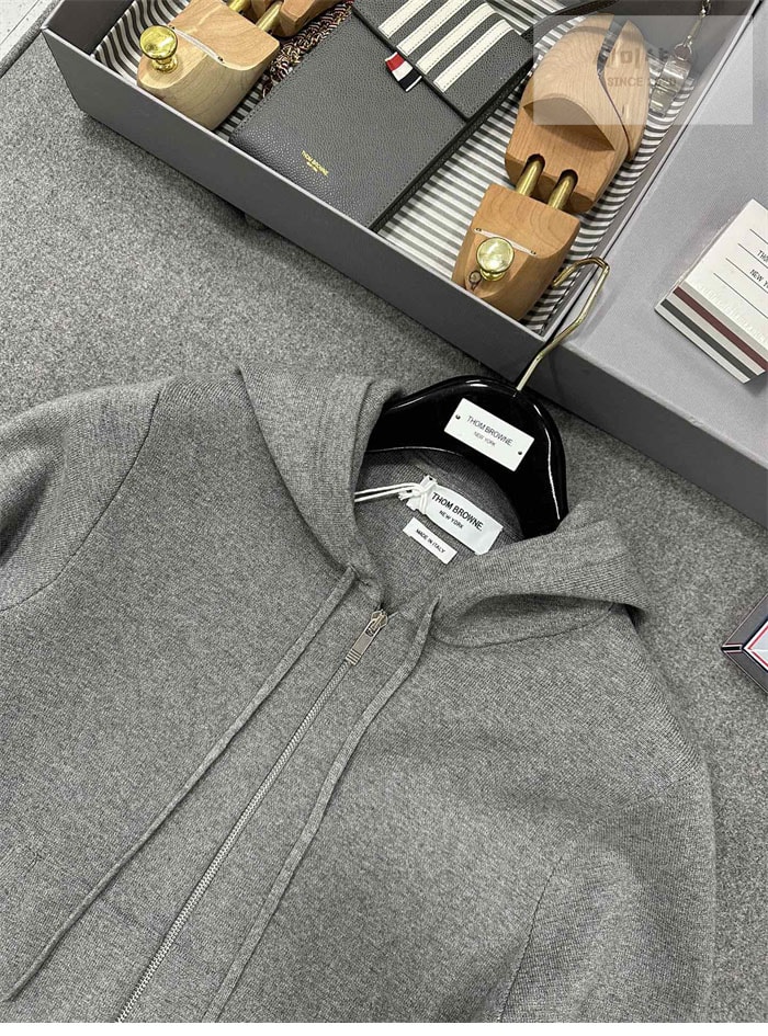 Thom Browne 톰브라운 암밴드 후드 집업 의류 8번 이미지