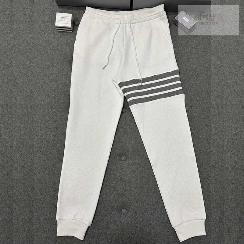 Thom Browne 톰브라운 와플 사선완장 4-Bar 스웨트팬츠 의류 19번 이미지