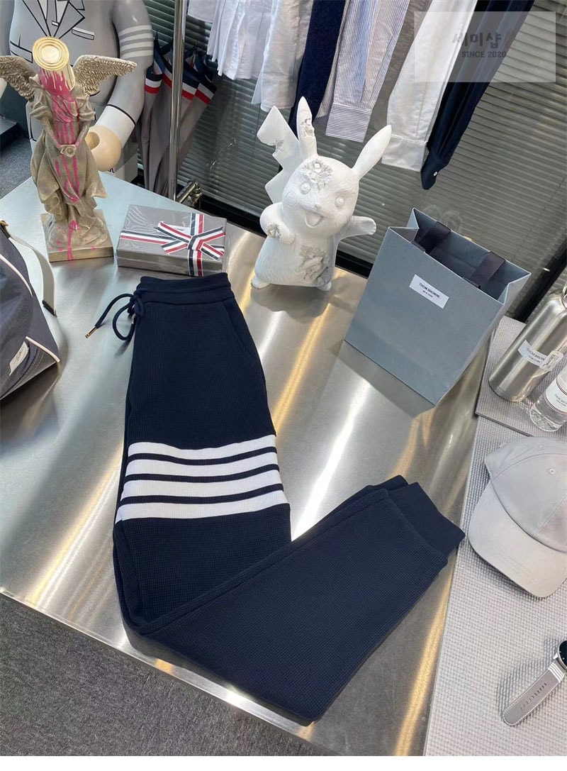 Thom Browne 톰브라운 와플 사선완장 4-Bar 스웨트팬츠 의류 6번 이미지