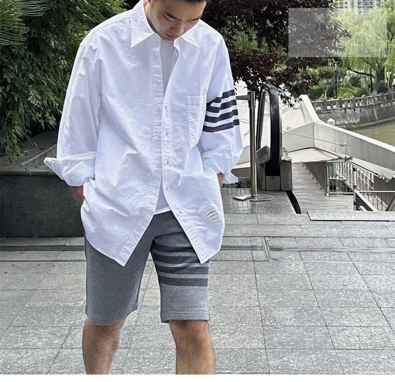 Thom Browne 톰브라운 클래식 사선완장 옥스포드 박스핏 셔츠 의류 4번 이미지